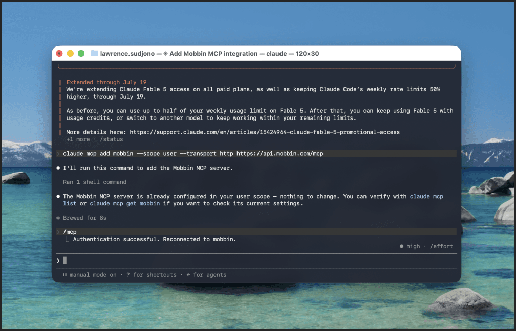 Claude Code terminal showing Mobbin MCP authentication successful